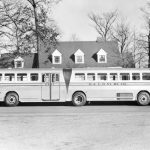 Twin Coach 58-DW: autobus so zvláštnym kĺbom, ktorý bol neskôr prerobený na trolejbus