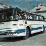 Pred 66 rokmi priviezli do Púchova maďarský umelecký súbor autobusy Ikarus