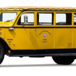 Turistický autobus White Model 706 „Yellowstone National Park Tour Bus“ z roku 1936 vyzerá fantasticky aj dnes