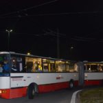 Nočná fotojazda autobusom Karosa B961E po Banskej Bystrici a okolí objektívom Martina Mazúcha