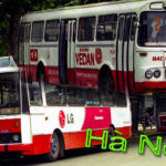 Kolekcia autobusov Karosa vo vietnamskom v Hanoji objektívom pani Jennifer Lynas