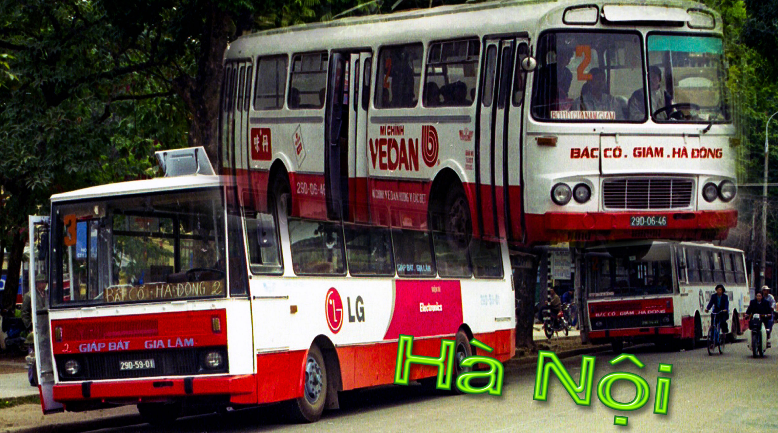 Kolekcia Autobusov Karosa Vo Vietnamskom V Hanoji Objektívom Pani ...